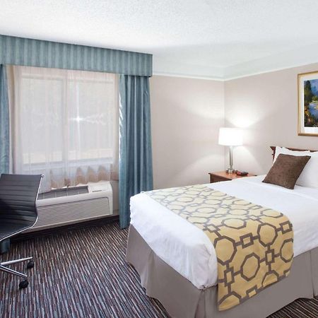 Baymont By Wyndham Texarkana Buitenkant foto